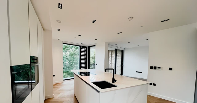 HL-One Cluny Mews 2