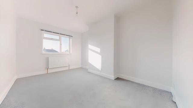 Ellanby Crescent 12247# 4