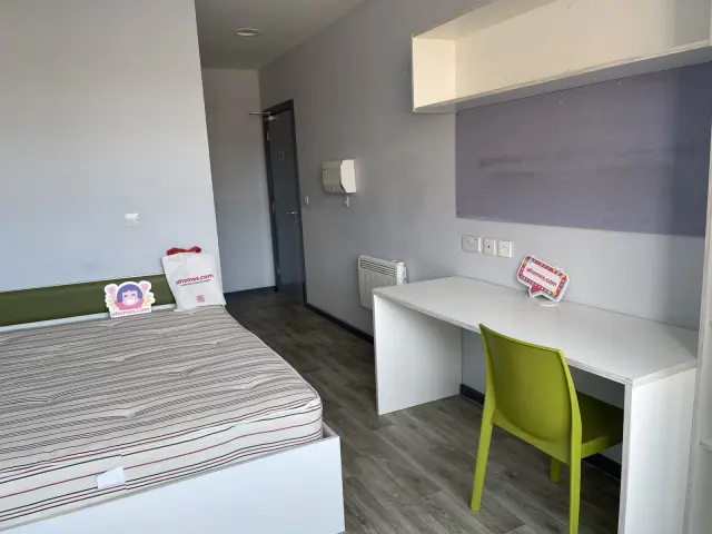 uhomes.com | Student Accommodation, Housing, Flats, Apartments for Rent