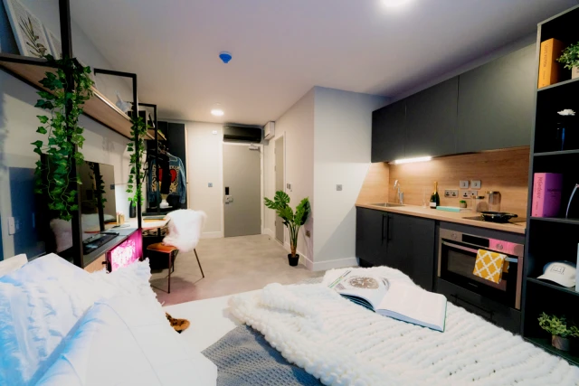 uhomes.com | Student Accommodation, Housing, Flats, Apartments for Rent
