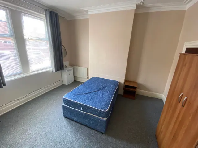 73, Dallas Street, Preston 4