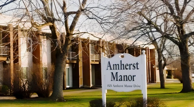 Amherst Manor Apartments 0