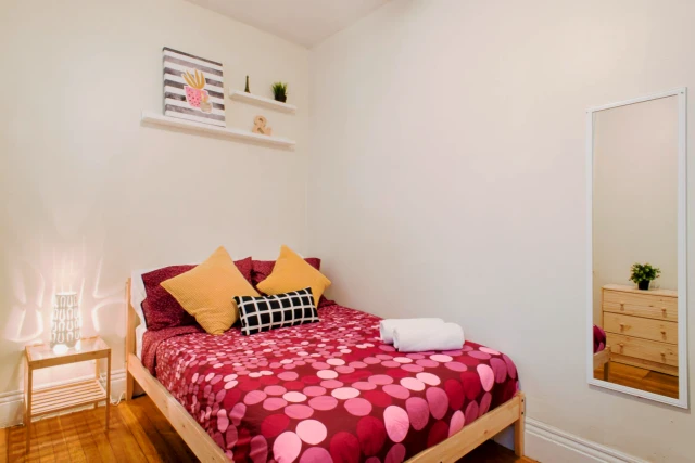 Queensberry St 3