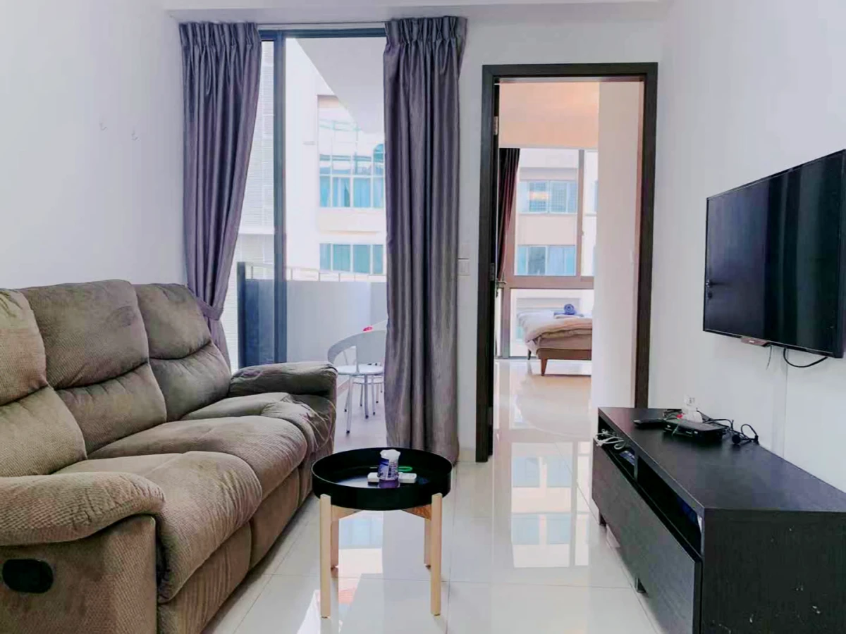 Suites 28 0