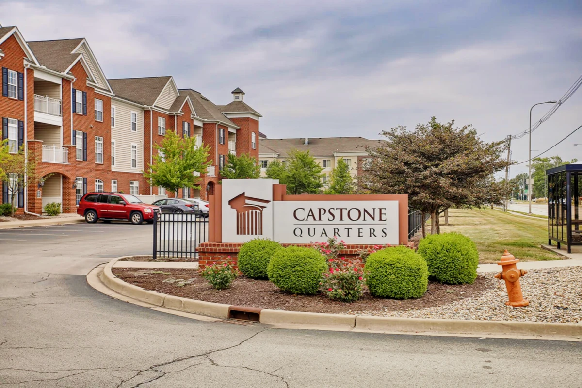 Capstone Quarters 0