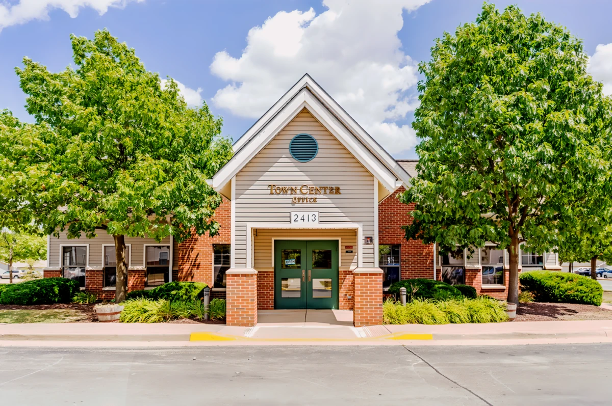 Town Center Apartments 0