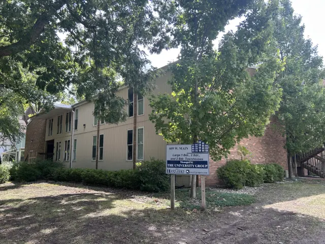 609 W. Main, Urbana 1