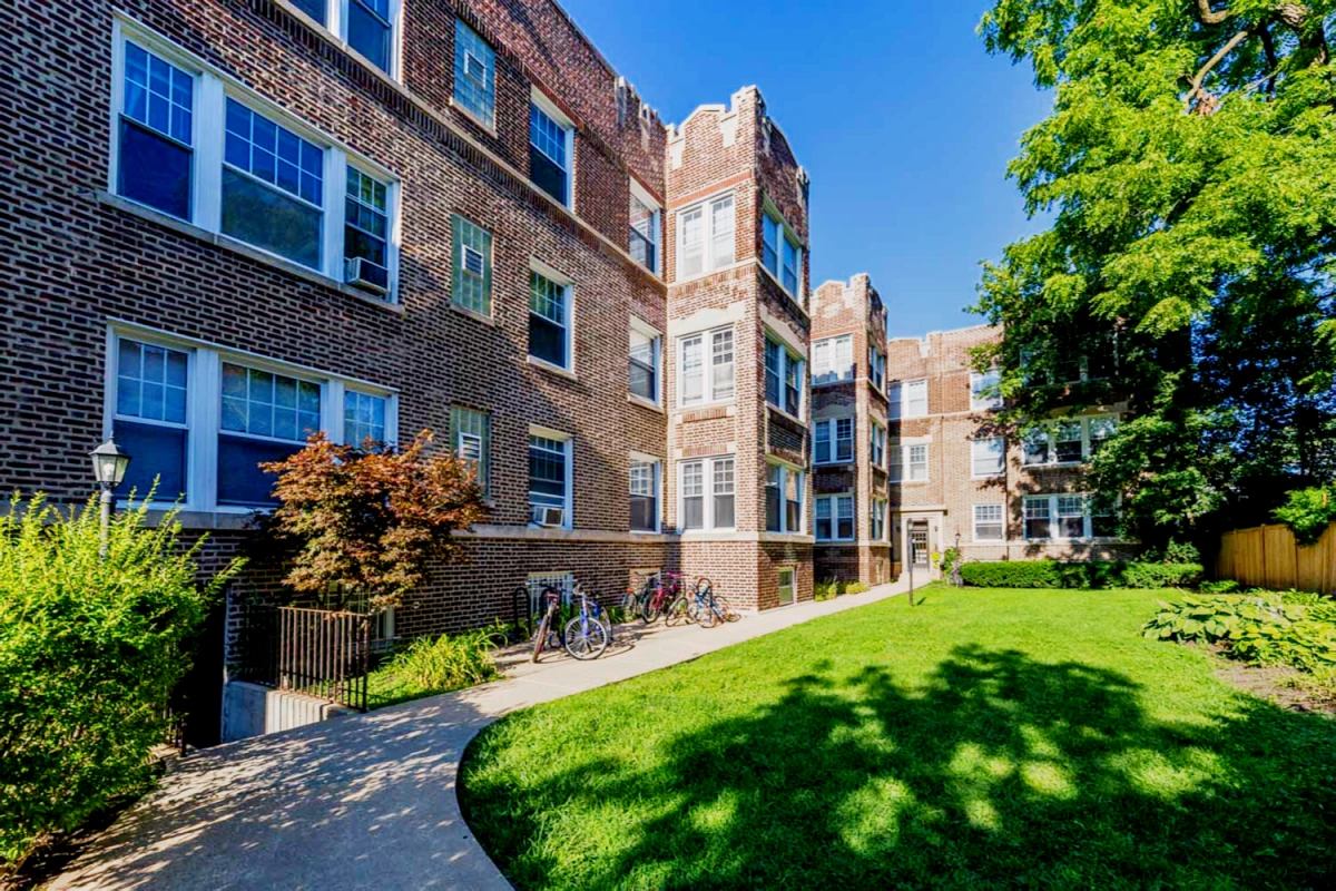 5715-5725 S. Kimbark Avenue 0