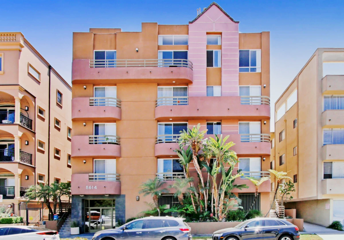 8614 Burton Way Apartments 0