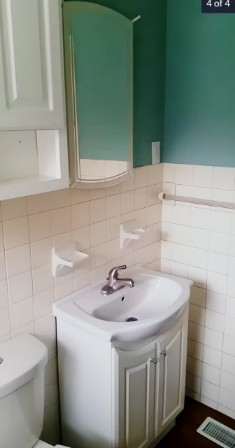 2902 Lawndale Drive 3