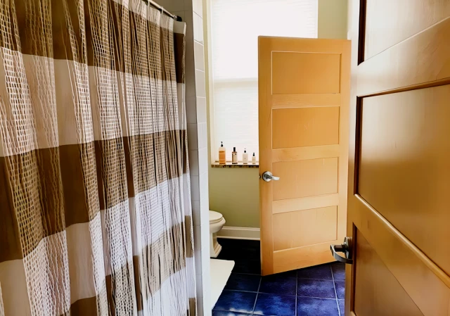 6 E. Main St. Champaign IL 3