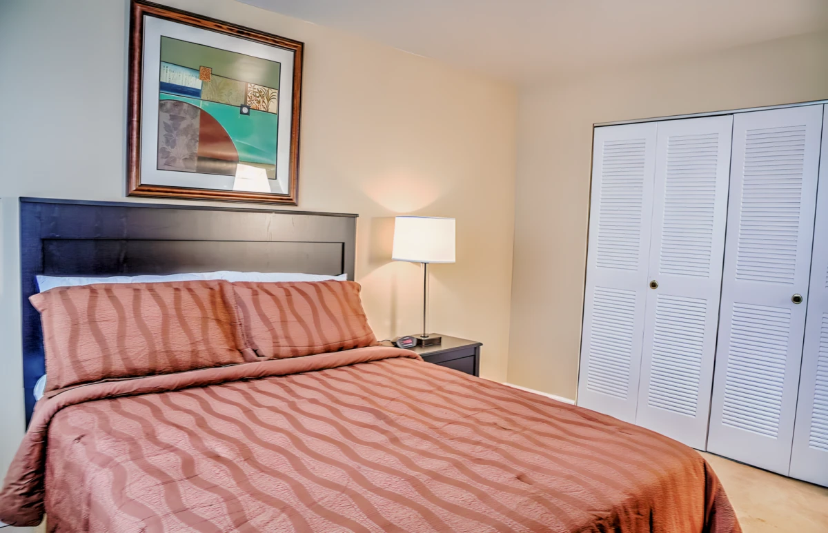 5528 Pershing Ave Unit 203 0