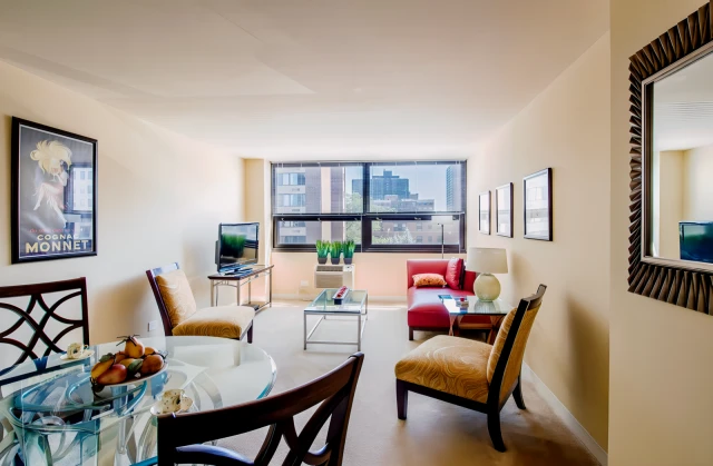 Sheridan-Gunnison Apartments 4