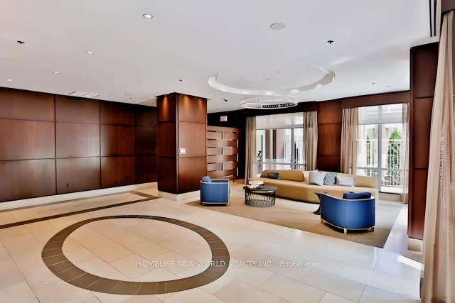 100 Hayden St 1