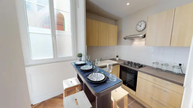 apartment near rue Neuve, Lyon 3