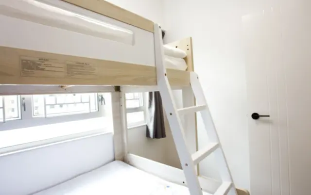 【Z】Sai Wan (HKU Station)(3): 2 Bedroom 4