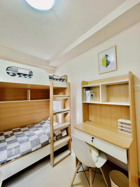 Shared Apartment in Bamboo Court, Shatin 1