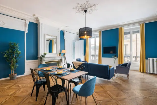 apartment near Rue Gasparin 3