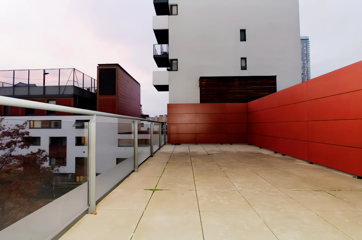 apartment in Isle of Dogs 0