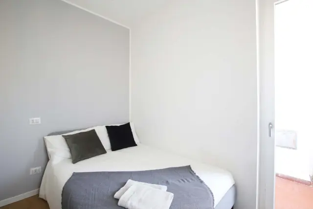 Via Carlo Marx, 12, 20153 Milano, ITIT-14-107-001 1