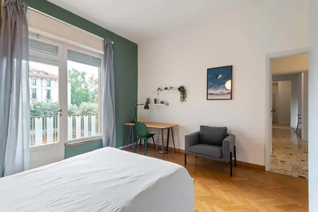 Viale Vittorio Veneto 22IT-14-070-001H 3