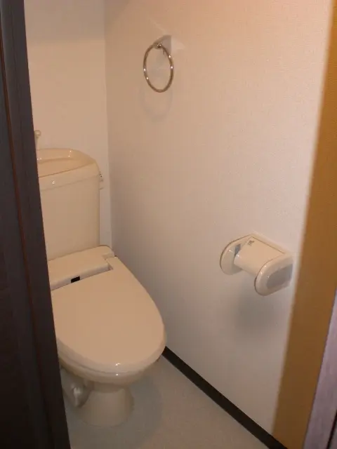 レオネクストやまとⅡ 101号室 4