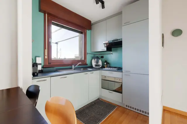 Bright apartment with terrace 4