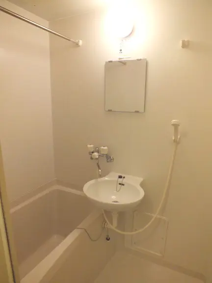 レオパレス和 2