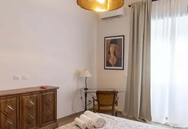 A casa di Elena (Tuscolana 360) 1