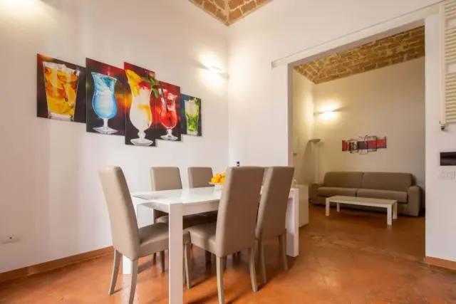 Lian Home in Florence 1