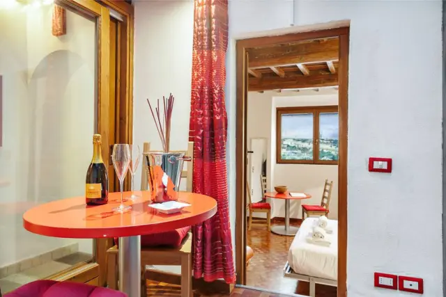 Red flat apartment 2