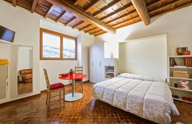 Red flat apartment 4
