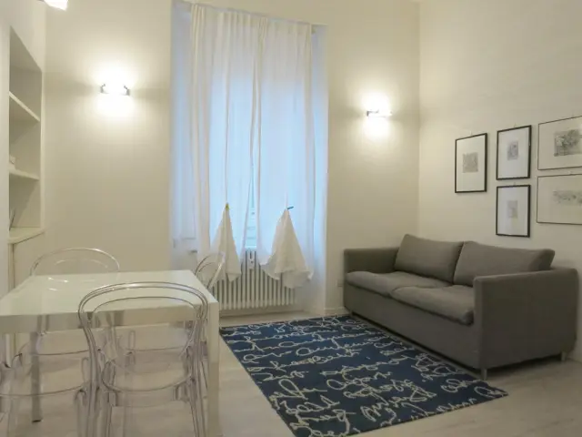 Via Pontaccio 0