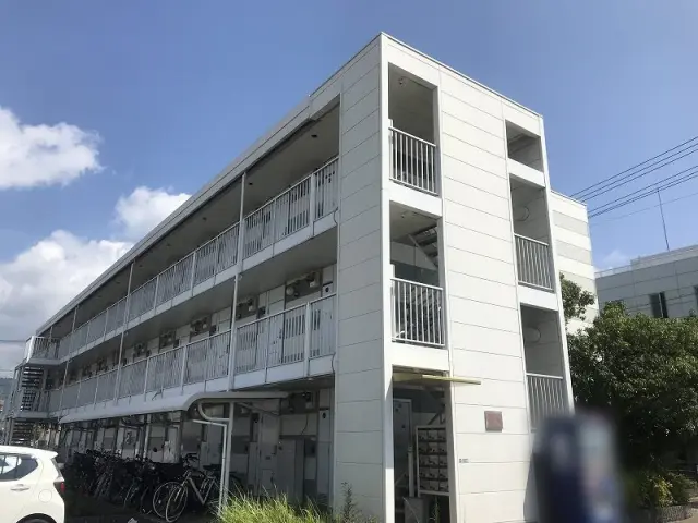 レオパレスアデッソⅢ 0