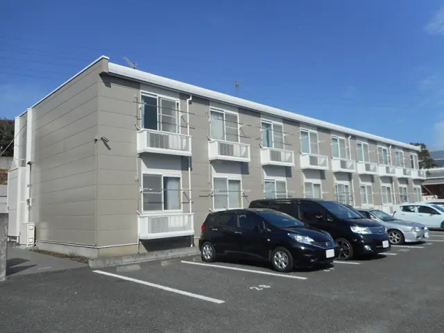 レオパレス滝下Ｂ 0