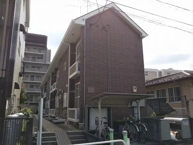 レオパレスイースト浅川 0