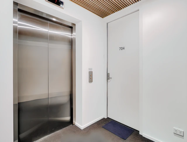 252 Flinders Street 4