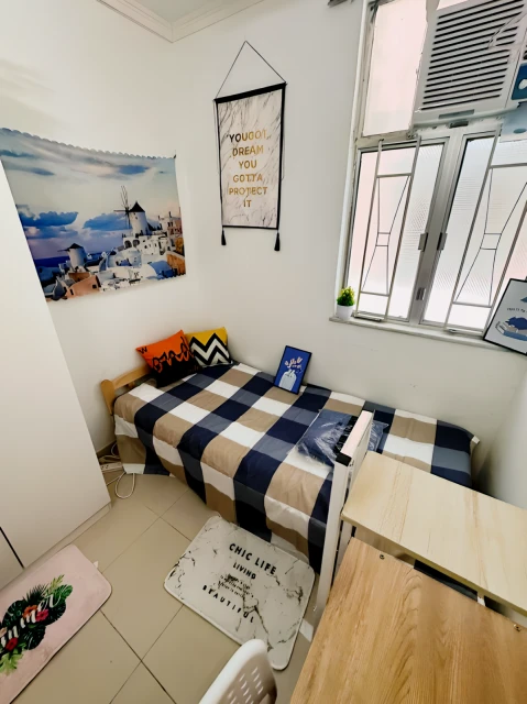 33/F, Block K, Amoy Gardens, Kowloon Bay (Male) 4
