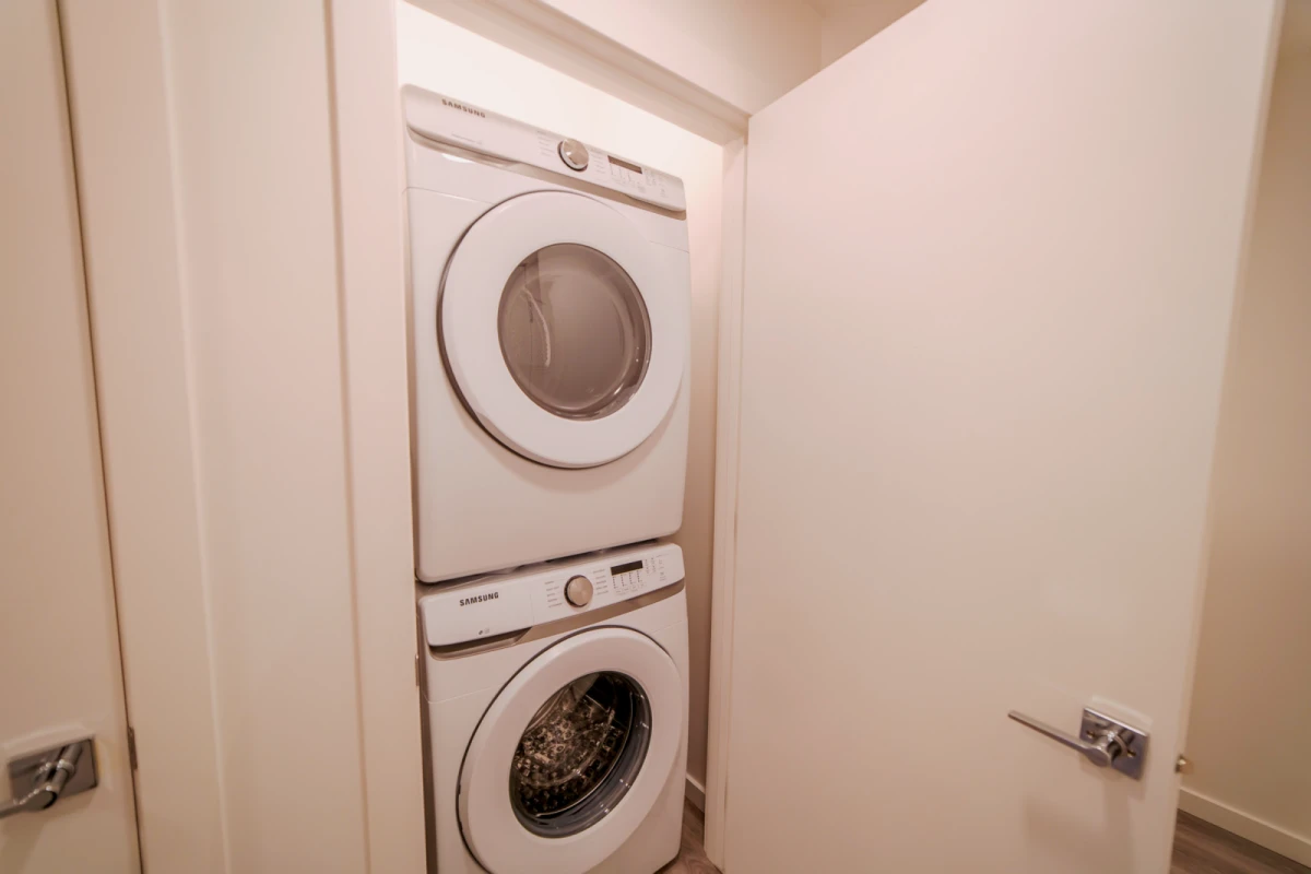 2-3 BED TOWNHOMES IN PAISLEY 0