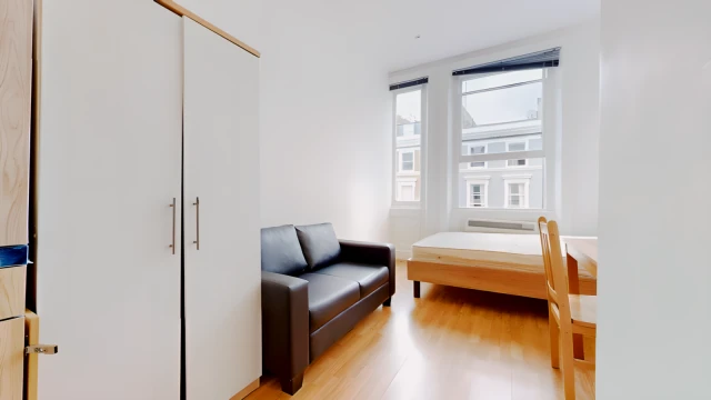 Collingham Place 14994# 3