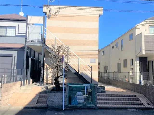 エミオン