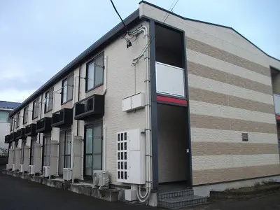 レオパレスグリーンハイツ平内Ｂ 0