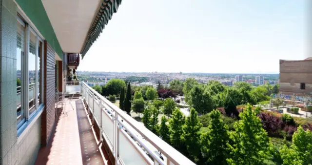 apartment in Palacio (Centro) 1