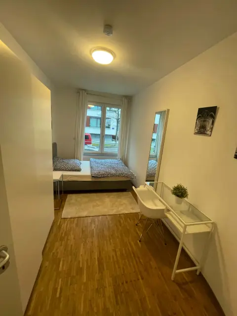 Grete-Mosheim-Strasse Munich 80636 Germany 3