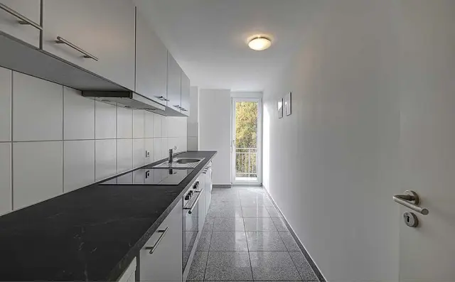 Aachener Strasse 8DE-09-020M 2