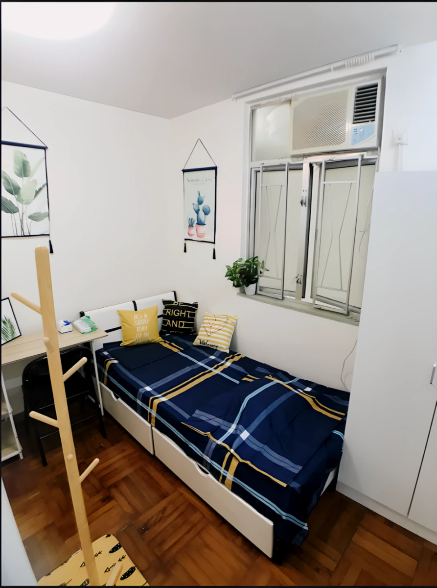 Floor 7, Block G, Telford Gardens, Kowloon Bay (Female) 0