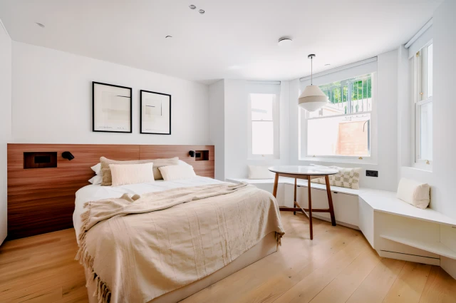 Elsham Road 16510# 4