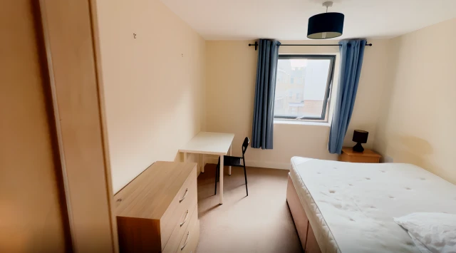 HL-Empress Court 1