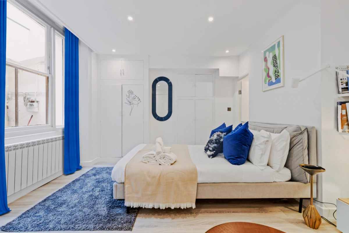 Queensway - London student accommodation