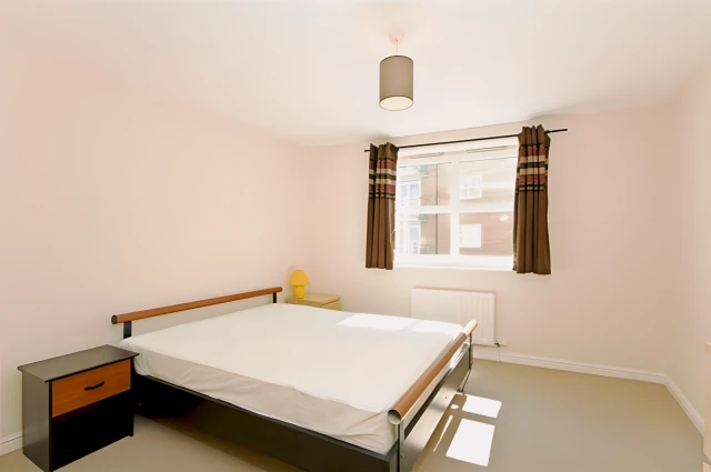 Millennium Drive, Isle of Dogs, E14 4